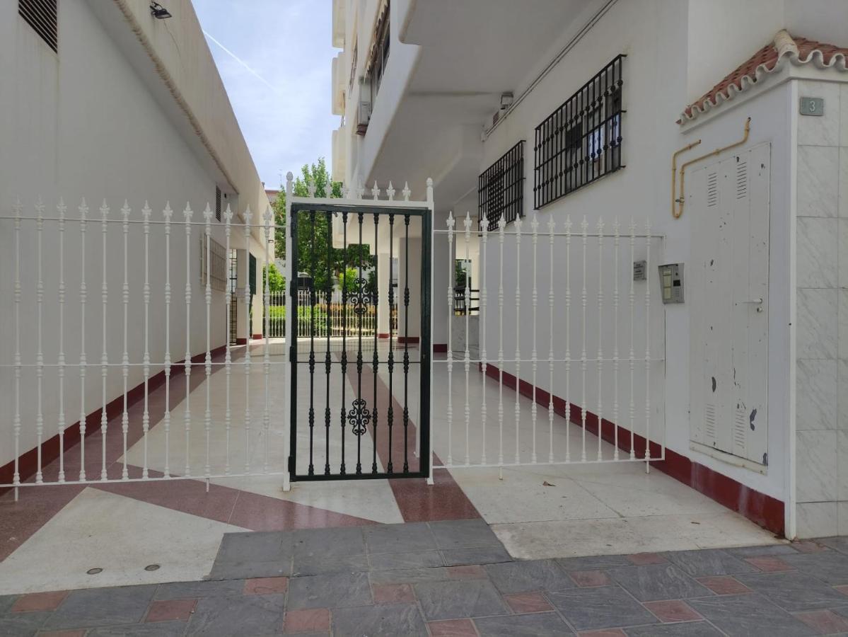 Ferienwohnung Apartamento De La Croix Fuengirola Exterior foto